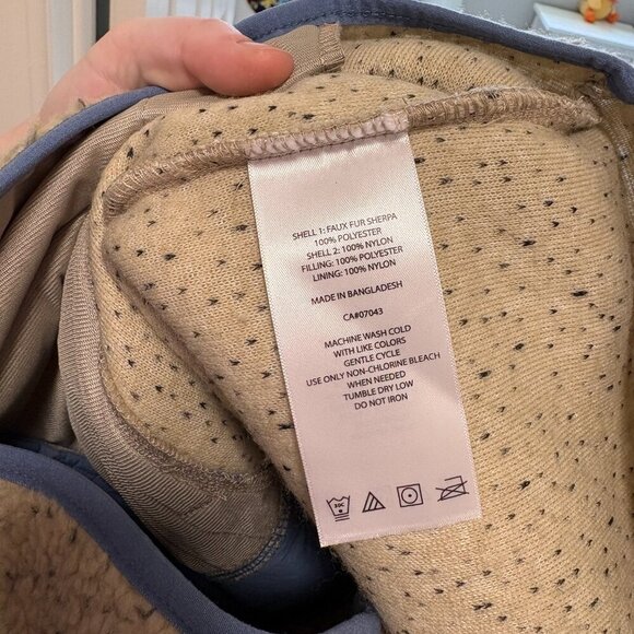 Mountain and Isles Front Zip Men's Vest Size: M Blue & Sherpa Outdoor Hiking - Picture 6 of 6